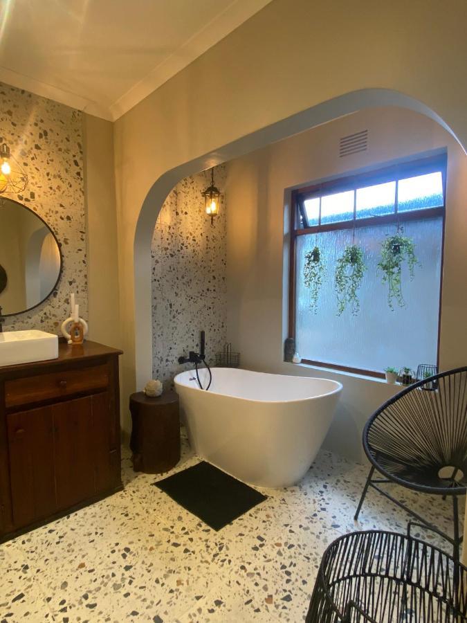Dolphin Circle Bed And Breakfast Plettenberg Bay Ngoại thất bức ảnh