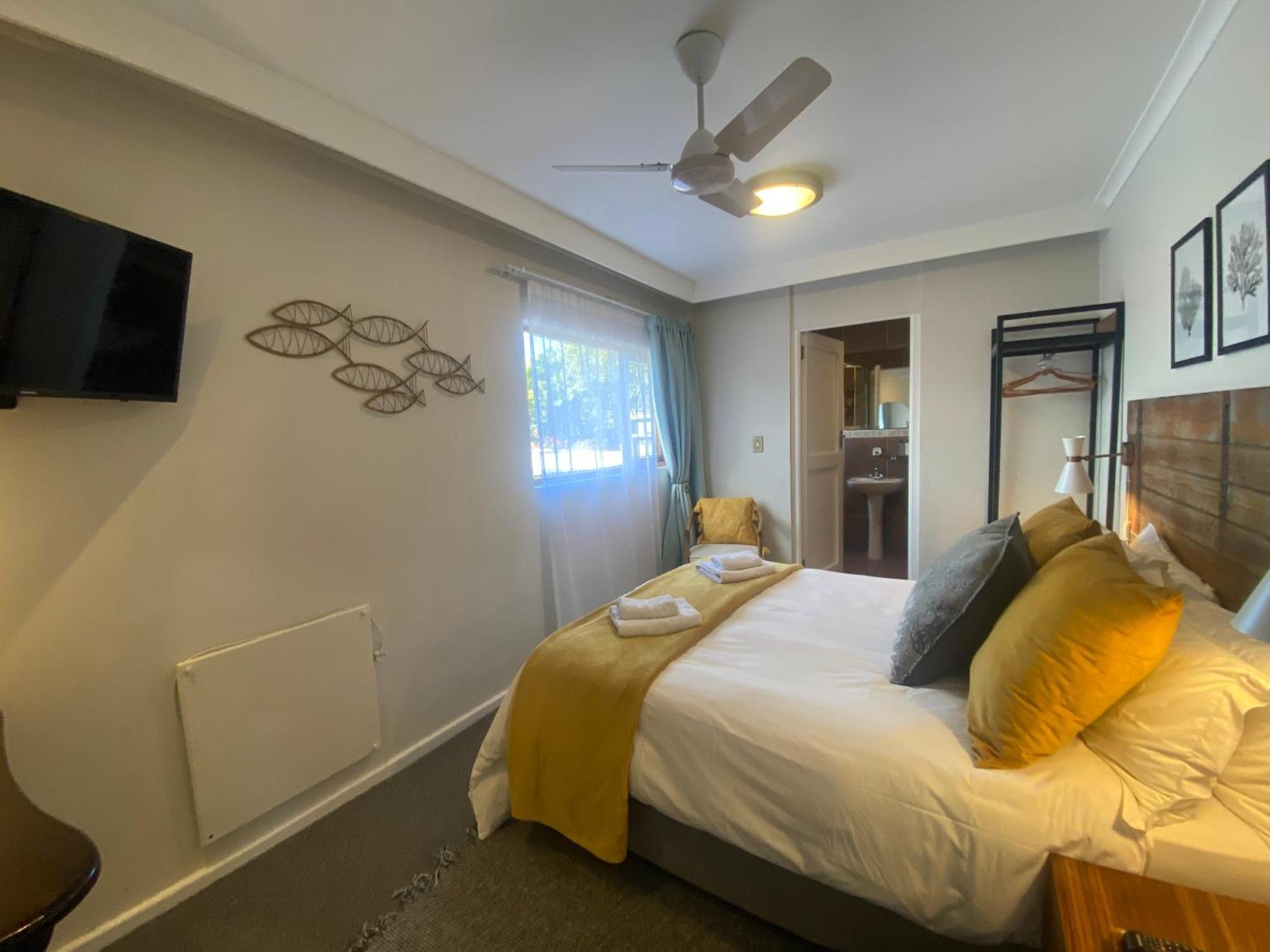 Dolphin Circle Bed And Breakfast Plettenberg Bay Phòng bức ảnh