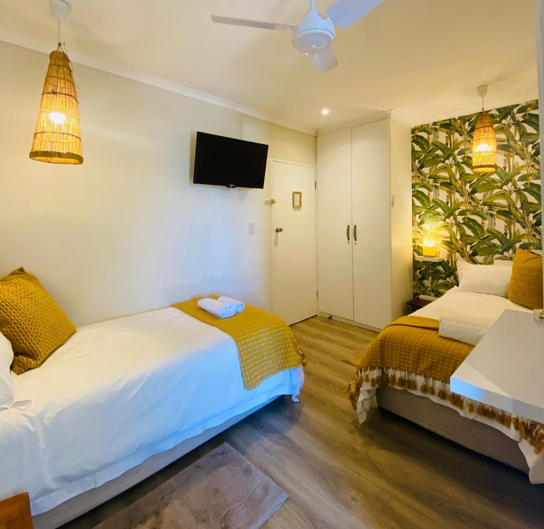 Dolphin Circle Bed And Breakfast Plettenberg Bay Ngoại thất bức ảnh